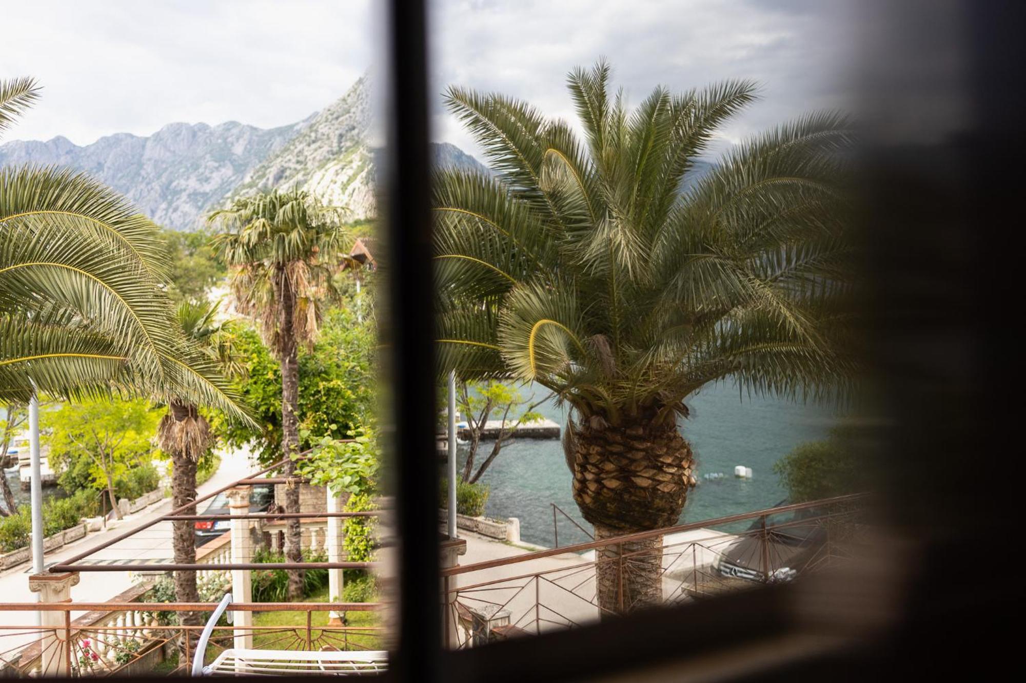 Apartments Djurovic コトル エクステリア 写真