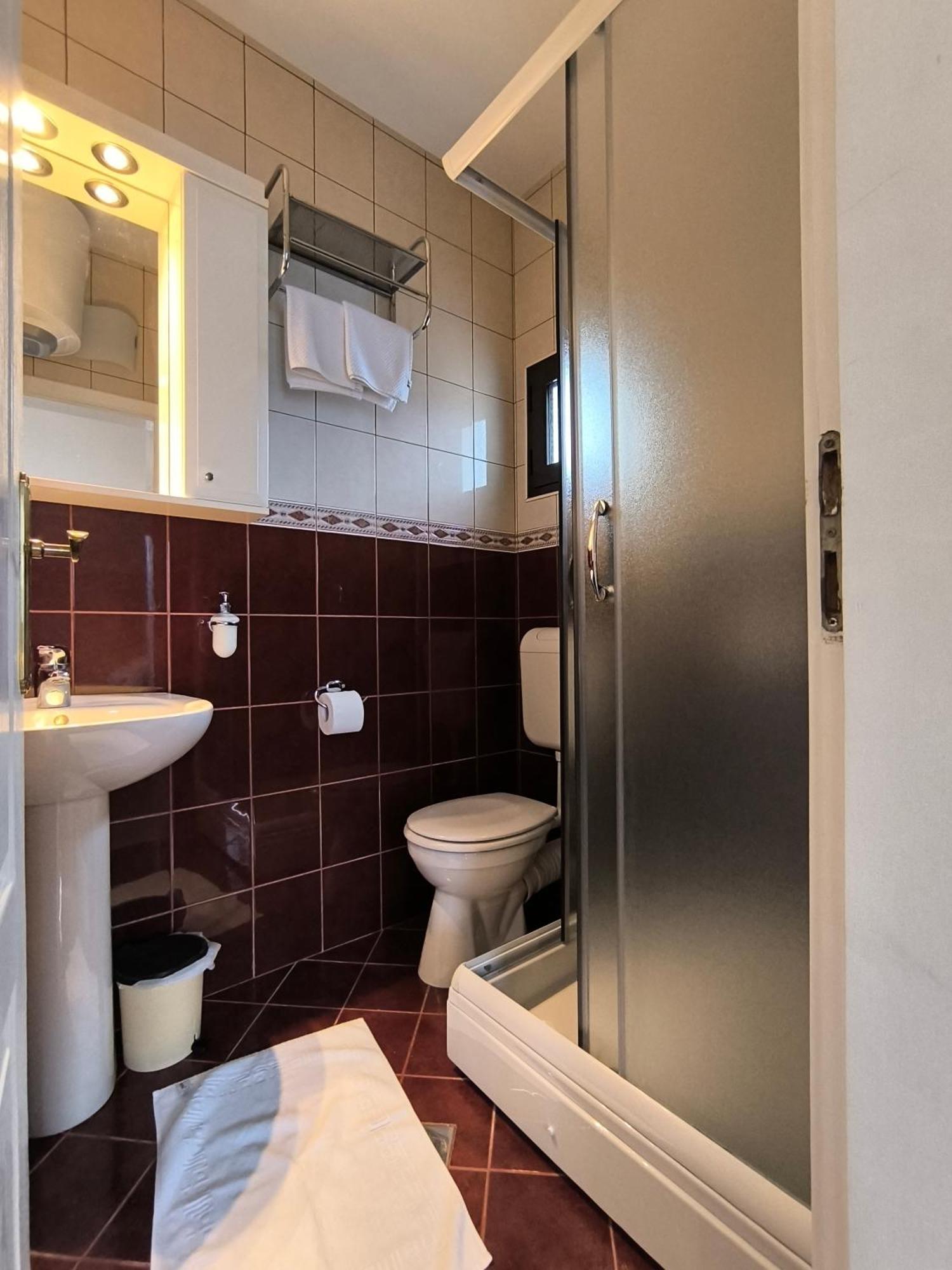 Apartments Djurovic コトル エクステリア 写真