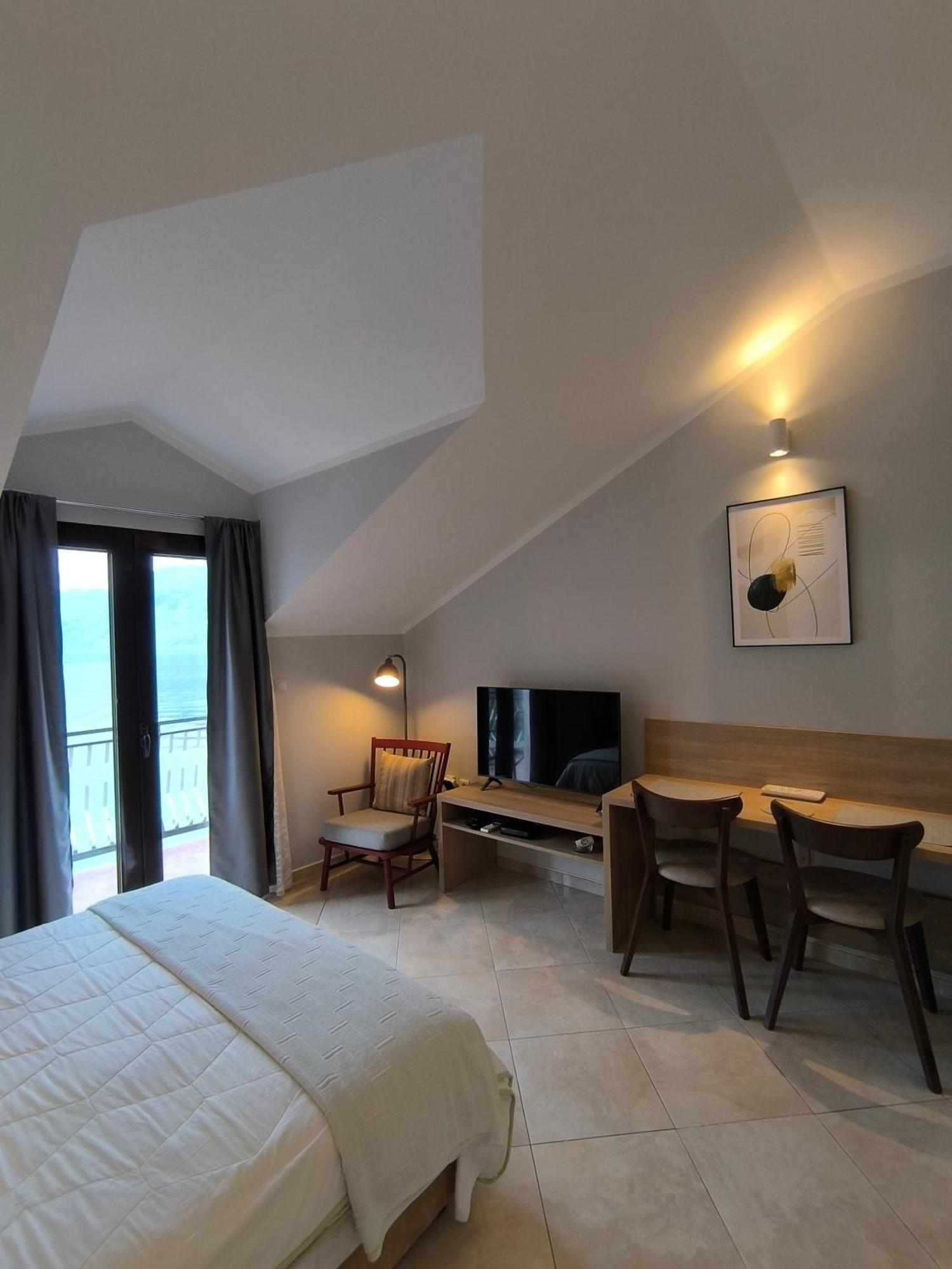 Apartments Djurovic コトル エクステリア 写真